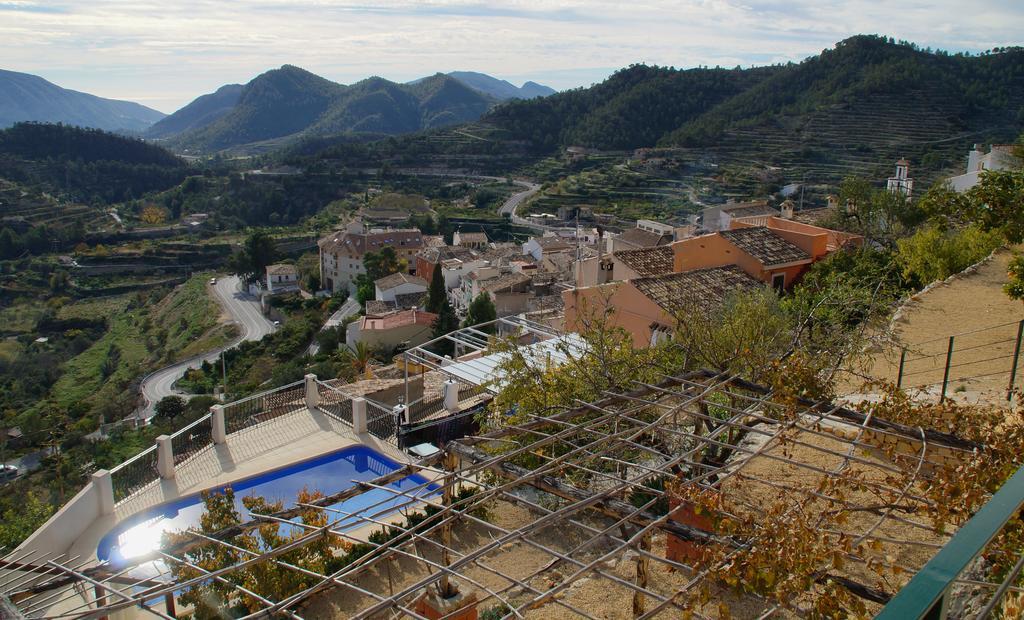 Alojamientos Turisticos Isa I Toni Sella Εξωτερικό φωτογραφία